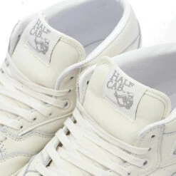 Vans Anaheim Factory Half Cab 33 DX Vintage White -StreetStyle Aktionshaus 1949821 Product