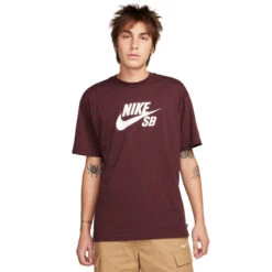 Nike SB Logo T-Shirt Burgundy