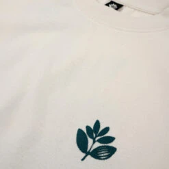 Magenta Blur T-Shirt Natural -StreetStyle Aktionshaus blurnaturallogo